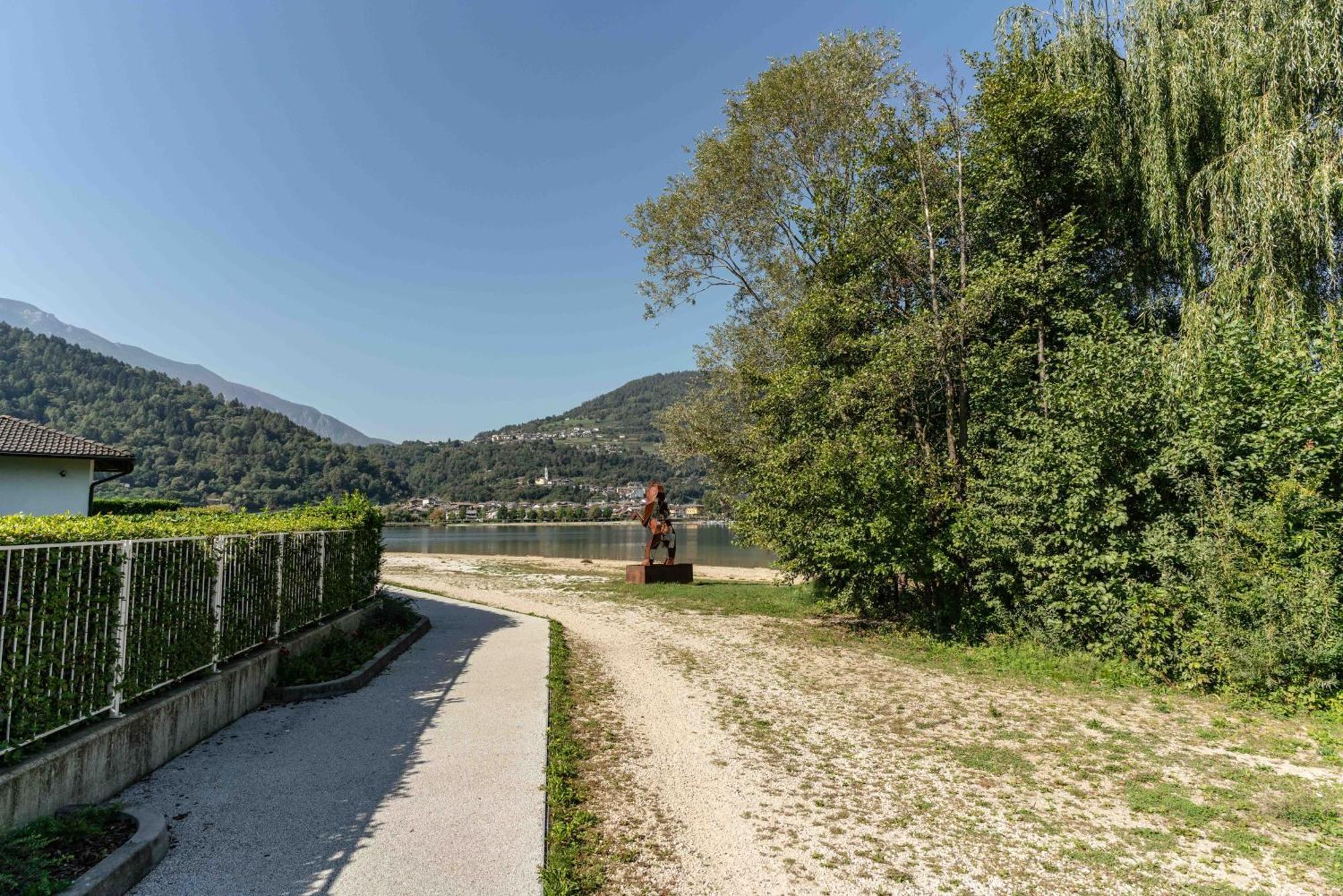 La Gemma Sul Lago Calceranica al Lago Kültér fotó
